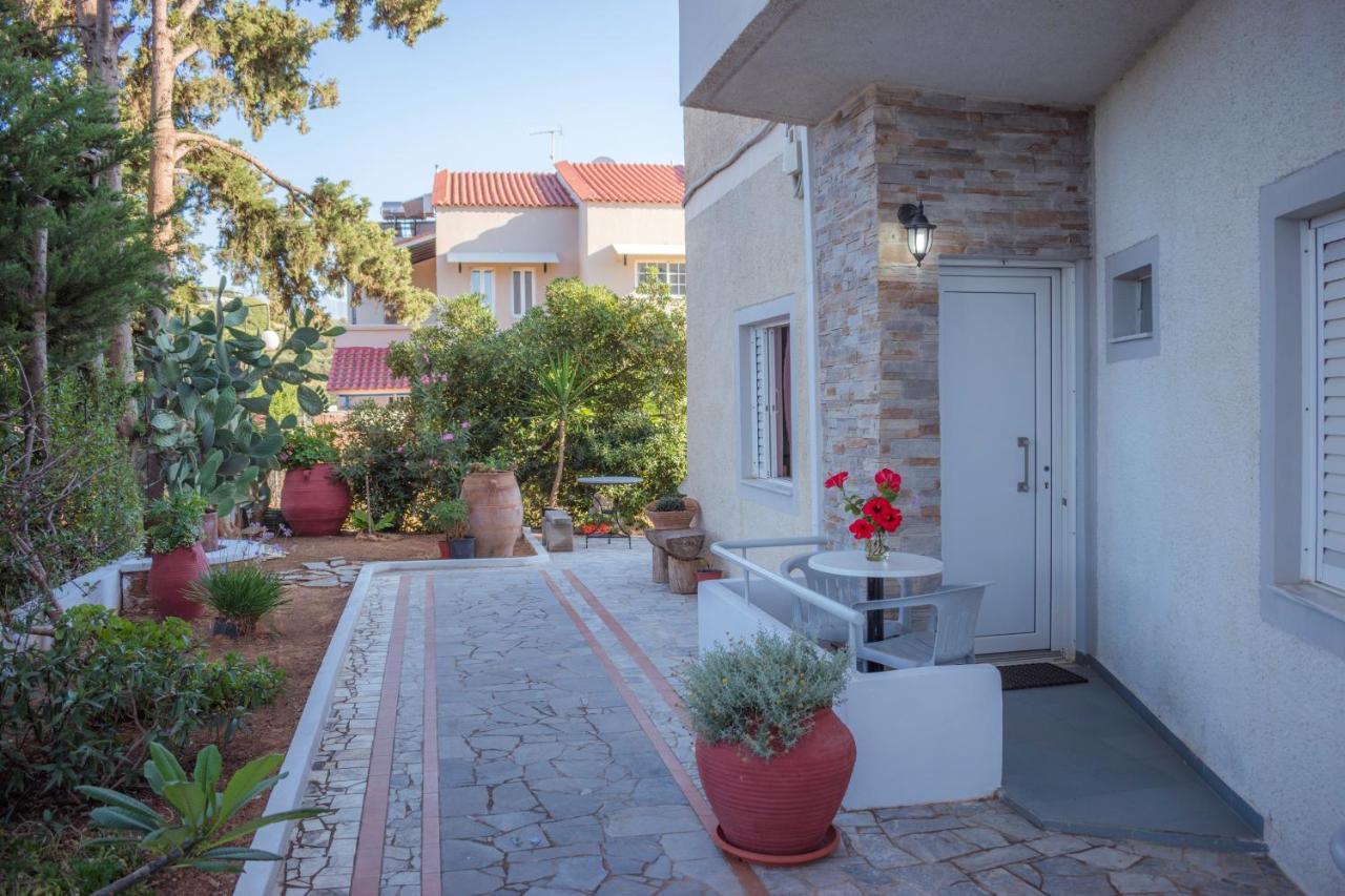 Stefanie Studios Agia Marina  Luaran gambar