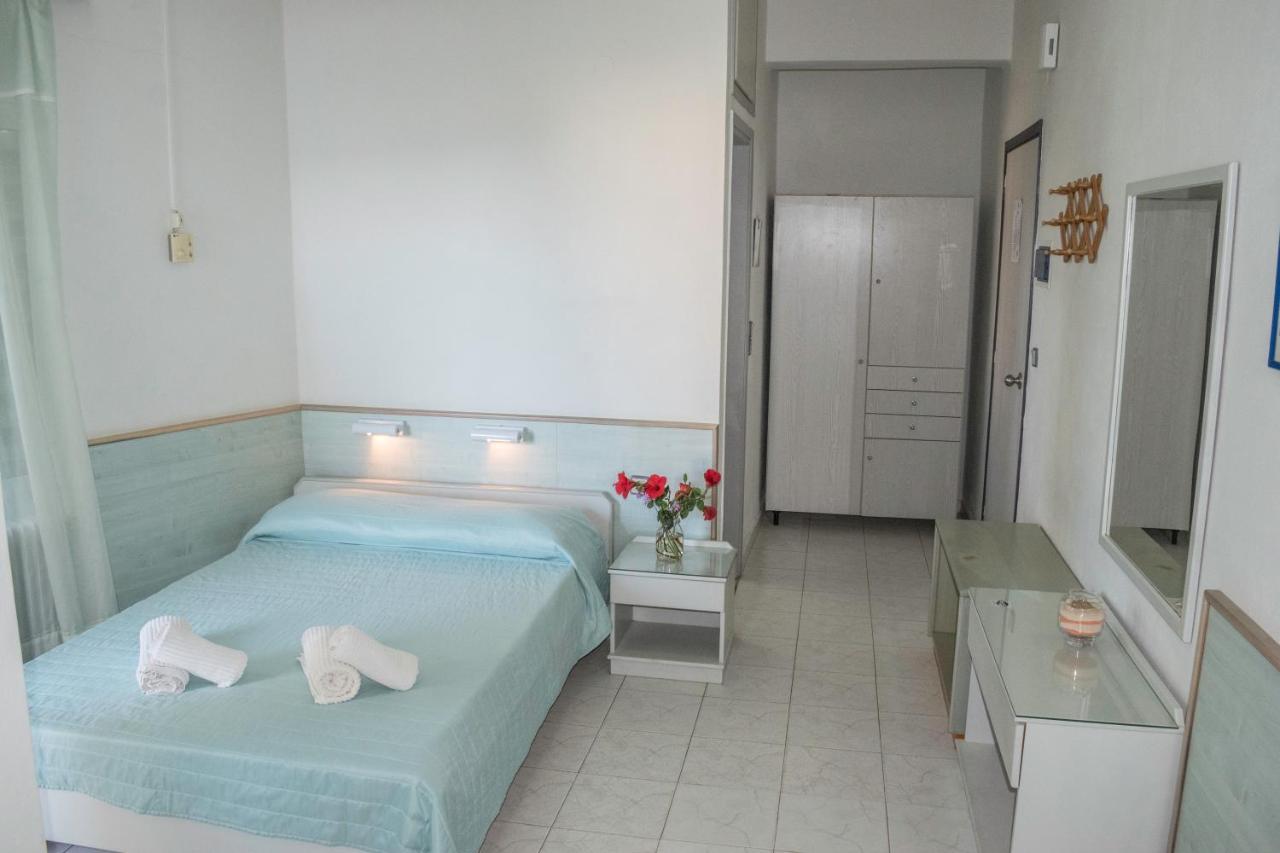 Stefanie Studios Agia Marina  Luaran gambar