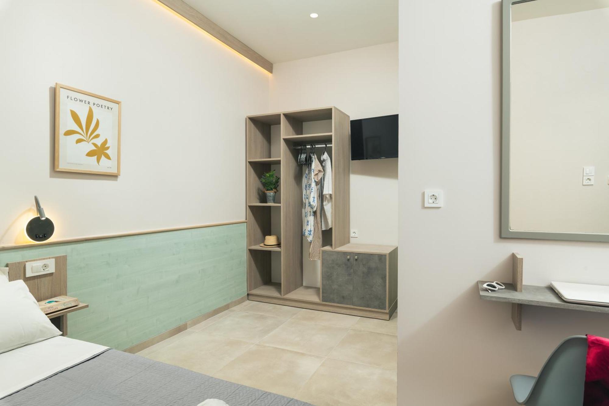Stefanie Studios Agia Marina  Luaran gambar